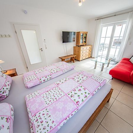 Schoene Ferienwohnung Vor Den Toren Pullman Citys Zwei Aicha vorm Wald Esterno foto