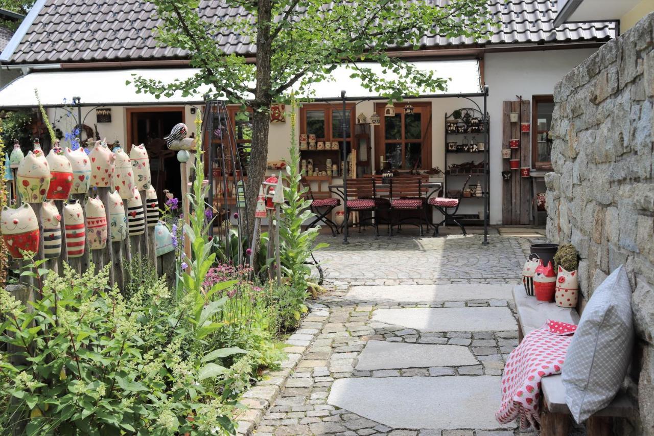 Schoene Ferienwohnung Vor Den Toren Pullman Citys Zwei Aicha vorm Wald Esterno foto