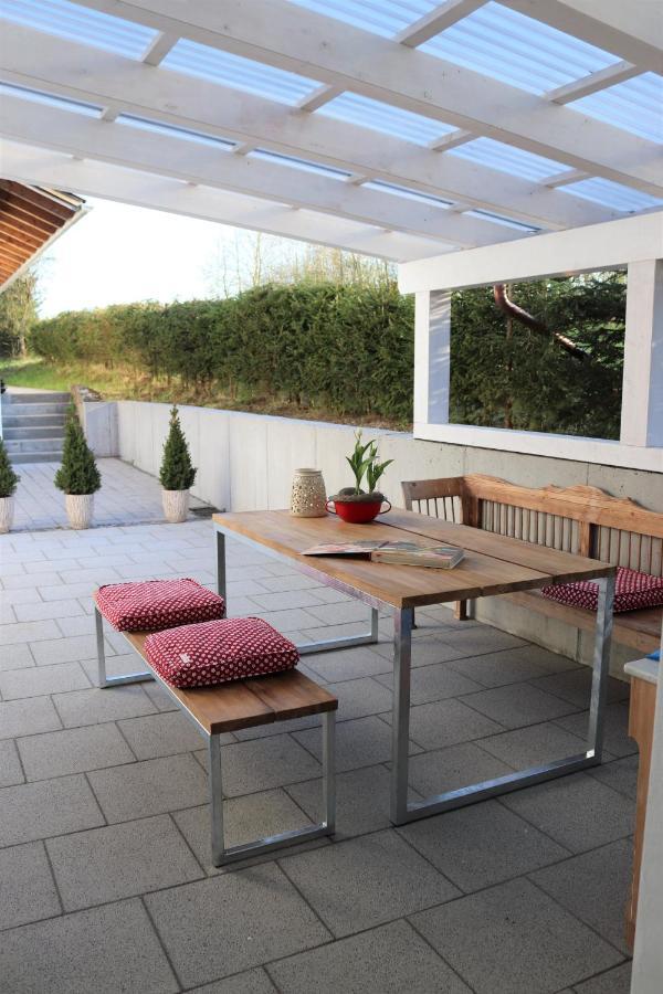 Schoene Ferienwohnung Vor Den Toren Pullman Citys Zwei Aicha vorm Wald Esterno foto